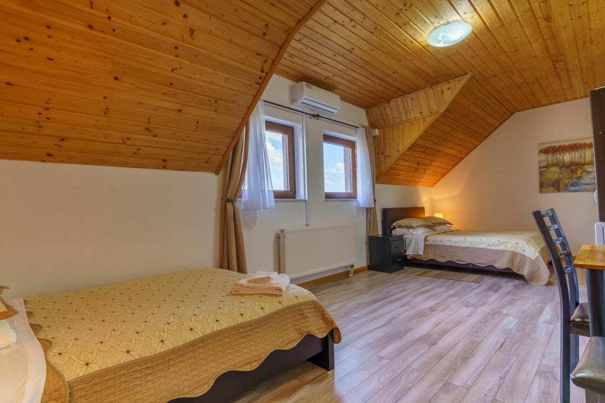 Guest House Good Night Donji Babin Potok Exterior foto